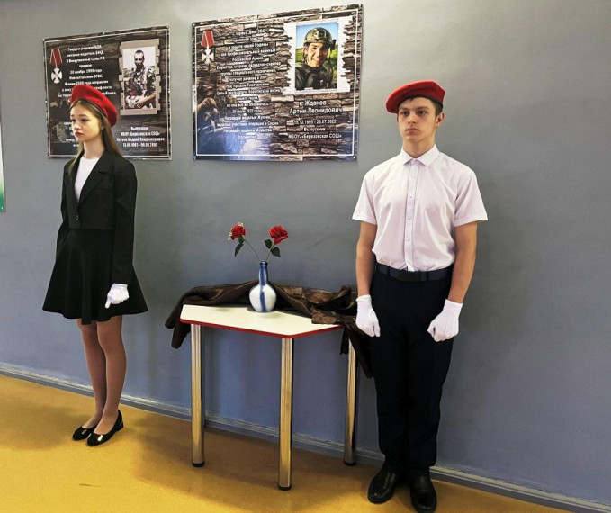 Русский парень – наш герой и настоящий защитник Отечества.